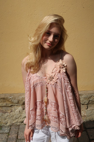 Blus Laurie
