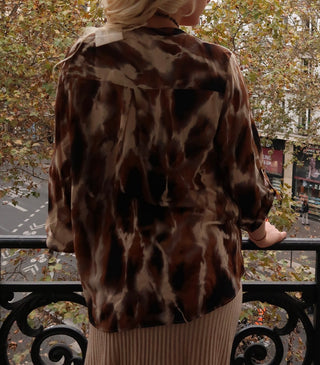 Blus elegans