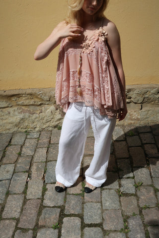 Blus Laurie