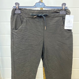 Stretchbyxor VÅRKVÅLA stretchbyxor 49,90 €
