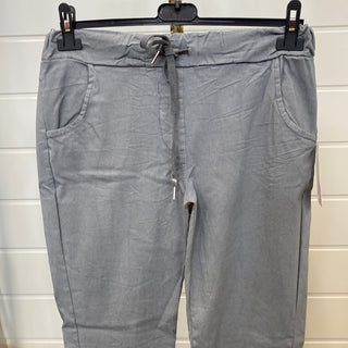 Stretchbyxor VÅRKVÅLA stretchbyxor 49,90 €