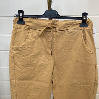 Stretchbyxor VÅRKVÅLA stretchbyxor 49,90 €